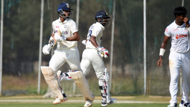 Yashasvi Jaiswal & Abhimanyu Easwaran 