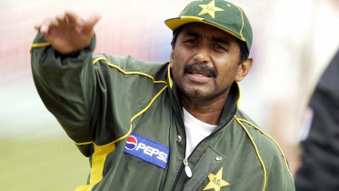 javed_miandad_x.jpg