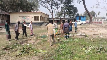 খেলার মাঠ.jpg