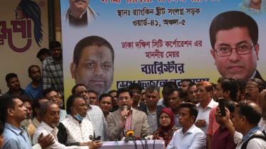 মেয়র তাপস.jpg