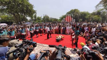 বীর মুক্তিযোদ্ধা ডা. জাফরুল্লাহ চৌধুরীকে ‘গার্ড অব অনার’