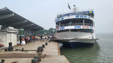 ঘূর্ণিঝড় মোখা: লঞ্চযাত্রী কমেছে চাঁদপুর-ঢাকা রুটে