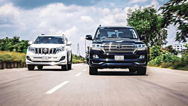 দামি গাড়ি.jpg