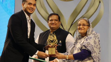 taskin_and_sheikh_hasina.jpg