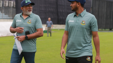 chandika hathurusingha and shakib al hasan
