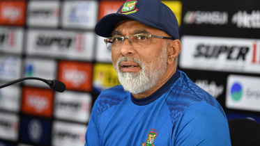 চান্ডিকা হাথুরুসিংহে