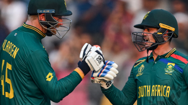 সর্বোচ্চ ছক্কার রেকর্ড গড়ল দক্ষিণ আফ্রিকা