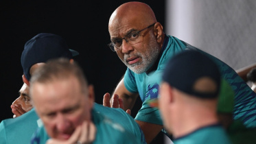 ‘পেস বোলারদের সাফল্যের পেছনে ভূমিকা রেখেছেন ডোনাল্ড’