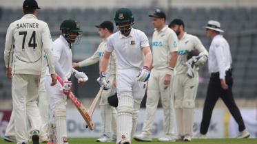 Mushfiqur Rahim & Shahadat Hossain Dipu