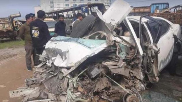 গাড়ি দুর্ঘটনা