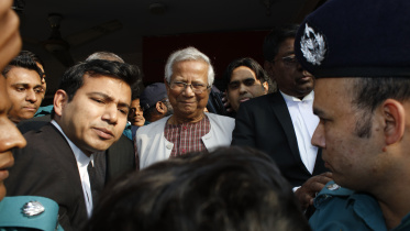 ড. ইউনূসের ৬ মাসের জেল