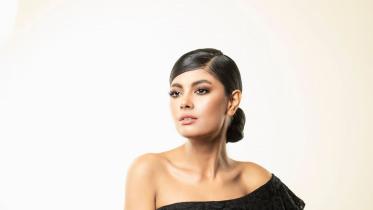 লম্বা চুলের স্টাইল