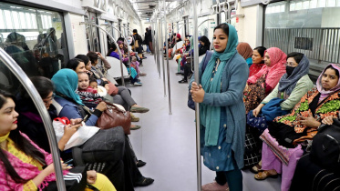 metro_rail_woman.jpg