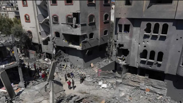 গাজায় ইসরায়েলি হামলায় ৩২ হাজারেরও বেশি ফিলিস্তিনি নিহত হয়েছেন। ছবি: এএফপি