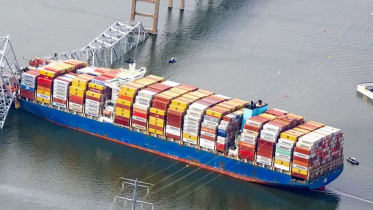 জাহাজের ধাক্কায় ভেঙে পড়ে বাল্টিমোরের ফ্রানসিস স্কট কি সেতু। ছবি: ডয়চে ভেলে