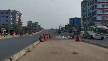 ঈদের আগের দিন ফাঁকা উত্তরের মহাসড়ক, নেই যাত্রীর ভিড়