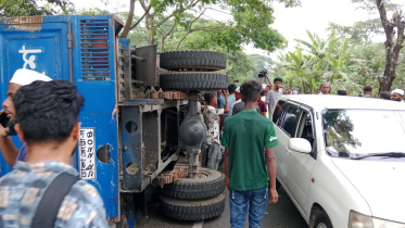 jhalkathi_accident_2.jpg