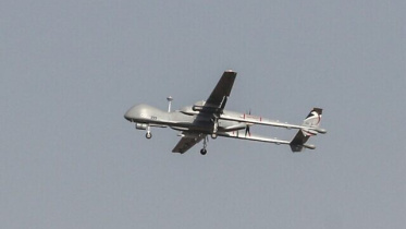 ইসরায়েলি সামরিক হেরন ড্রোন আশদোদ শহরের ওপর দিয়ে উড়ে যাচ্ছে । প্রতীকী ফাইল ছবি: এএফপি