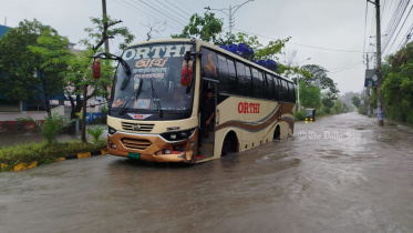 ভারী বর্ষণে ডুবল খুলনা শহর