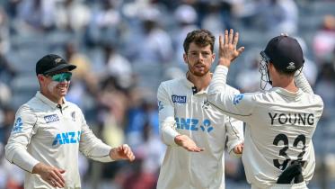 New Zealand's Mitchell Santner