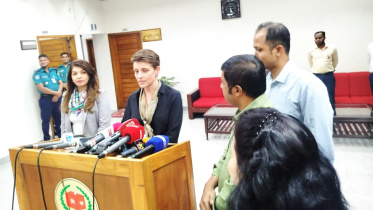 গোয়েন লুইস.jpg