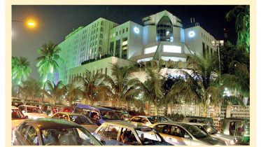 পাঁচ তারা হোটেল 