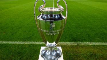 champions_league_trophy_1.jpg