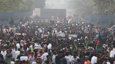 মাহফুজ আনাম