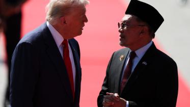 Trump lands in Malaysia for first leg of Asia tour