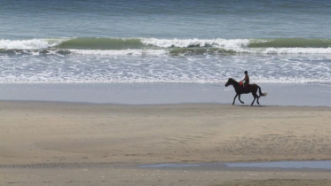 তারুণ্যেই কেন বাংলাদেশ ঘুরে ফেলা উচিত