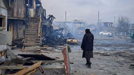 Afghanistan accuses Pakistan of killing hundreds in hospital strike