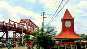 keane_bridge_and_clocktower_wikipedia.jpg
