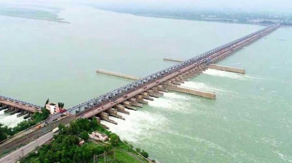 ফারাক্কা বাঁধ। ছবি: সংগৃহীত