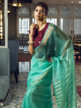 ব্লাউজের ডিজাইন