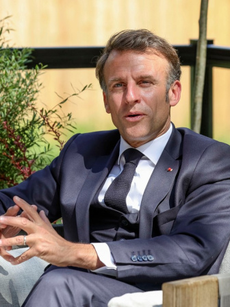 কানাডার জি৭ সম্মেলনে মাখোঁ। ছবি: এএফপি