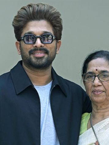 allu arjun and his mother