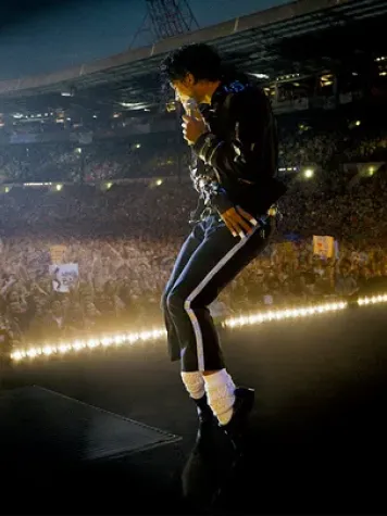 বক্স অফিসে সাড়া ফেলেছে 'মাইকেল'। ছবি: সংগৃহীত