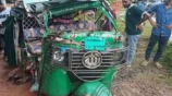 দুর্ঘটনাকবলিত অটোরিকশাটি। ছবি: স্টার